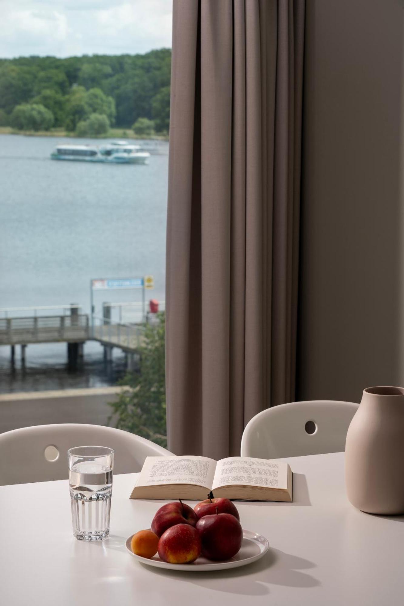 Waveboard & Boardinghouse 4* Potsdam